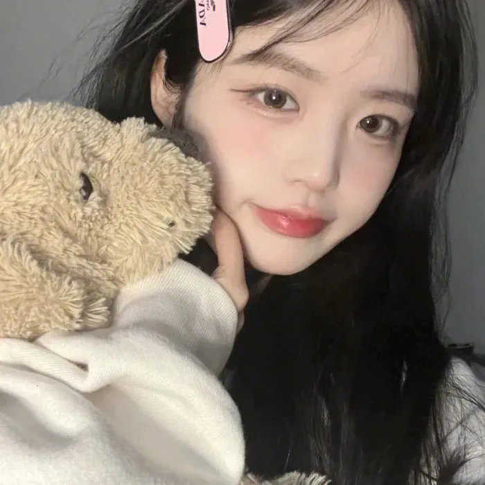 巫师与汉娜·蒙塔娜在船上